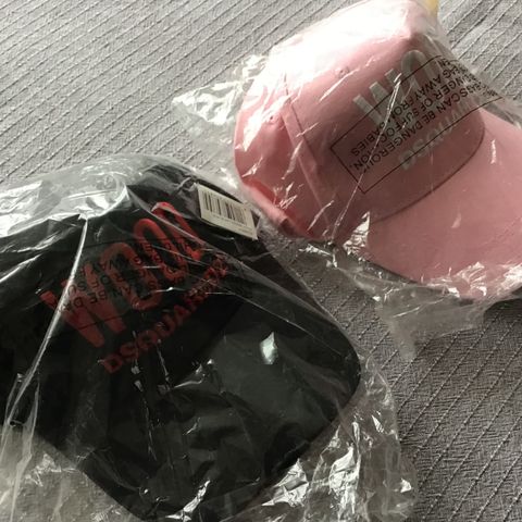 CAPS DSQUARED2 DAME