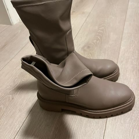 H&M boots str 42