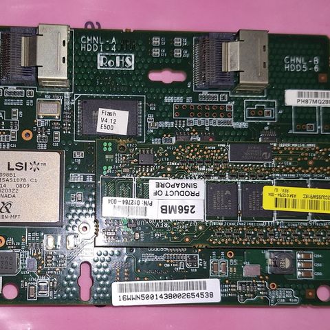 HP Proliant DL 360 G5 RAID Kontroller