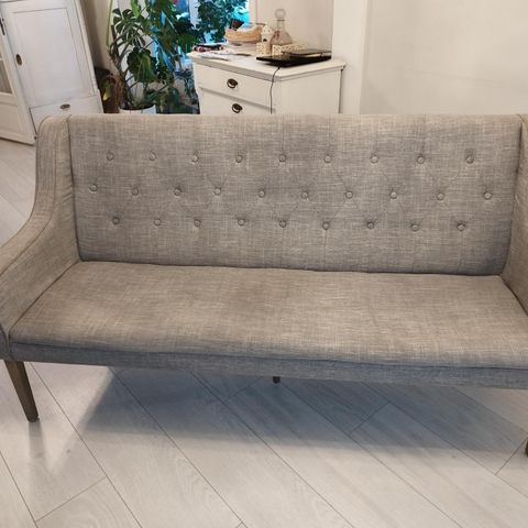 Spisebordsofa