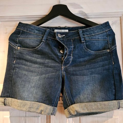 Denim hunter shorts