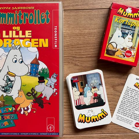 Mummitrollet VHS og kortspill