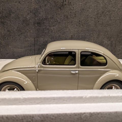 Volkswagen Boble - VW Käfer - 1953 modell - Beige lakk - Schuco - skala 1:18