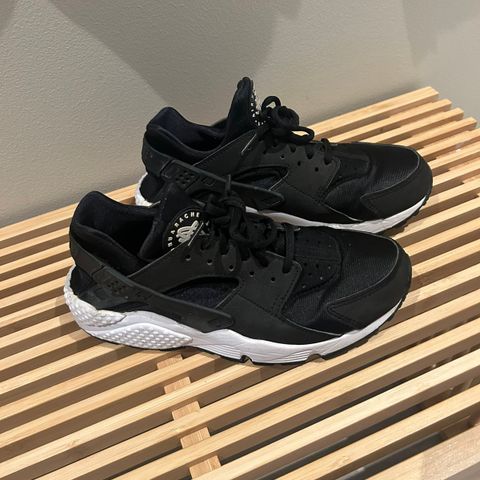 Nike Air Huarache joggesko / sneakers str 38, tilsvarer str 36,5