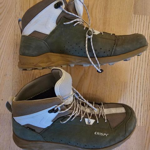 Hikingstøvel / tursko Crispi Attiva Urban Mid Gtx str 44