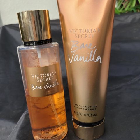 Victoria Secret Bare Vanilla