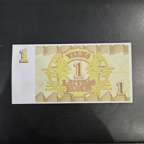 Latvijas 1 rublis 1992 usirkulert (originale sedler)
