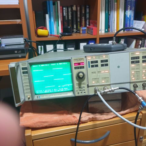 HP Agilent 1980 B 100 MHz 2 Ch Oscilloscope Measurement System