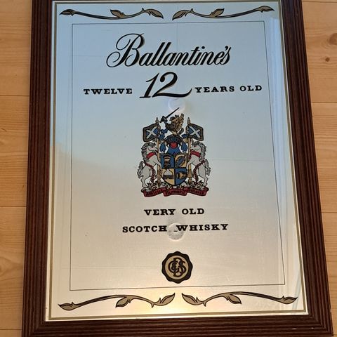 Ballantines whisky speilramme.