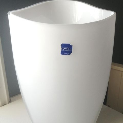 Dansk Lyngby vase