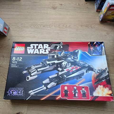 Star Wars LEGO 7672 Rogue Shadow uåpnet