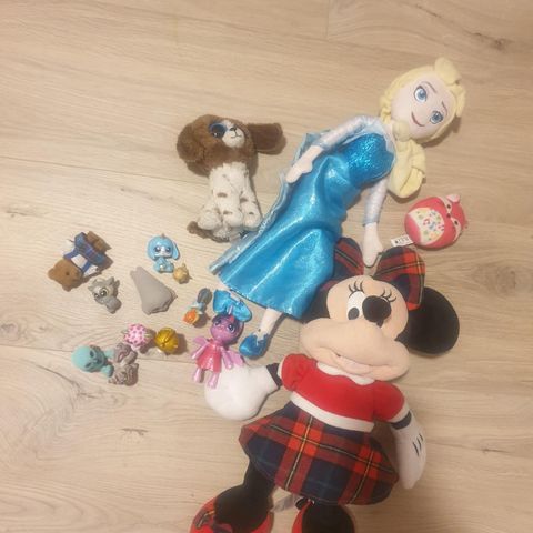 Bamser (elsa, minnie mus, ty) + figurer