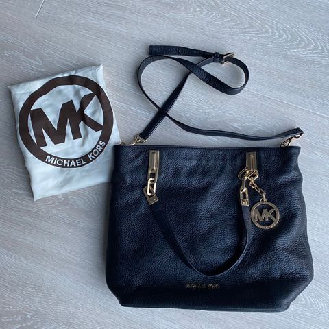 Michael Kors Veske