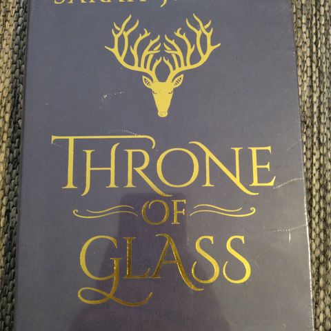 Throne Of Glass Collector's Edition (forseglet)