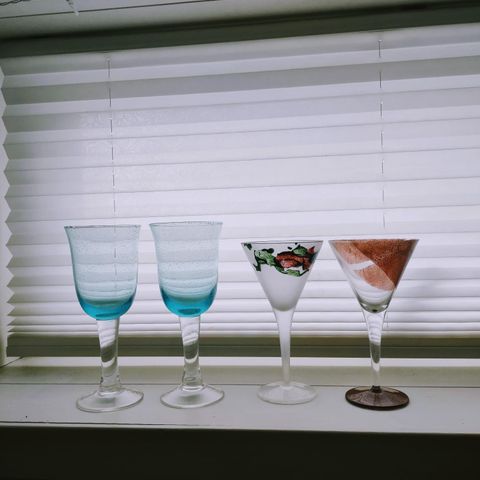 Nydelige vin og cocktail glass ..4. Stk. ..