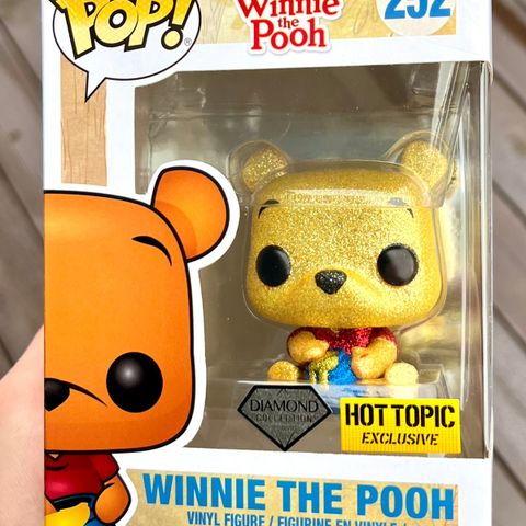 Funko Pop! Winnie The Pooh (Sitting | Diamond Glitter) | Disney (252)