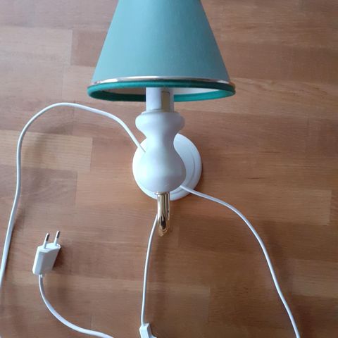 Vegg lampe.