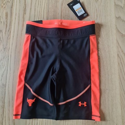 Ny bukse fra under armour