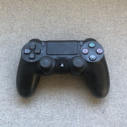 PS4 DualShock Kontroller