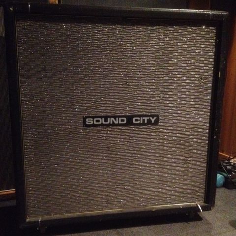 Sound City 4x12 kabinett ønskes kjøpt