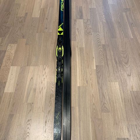 Fischer Carbon Lite Skate (Langrennski)