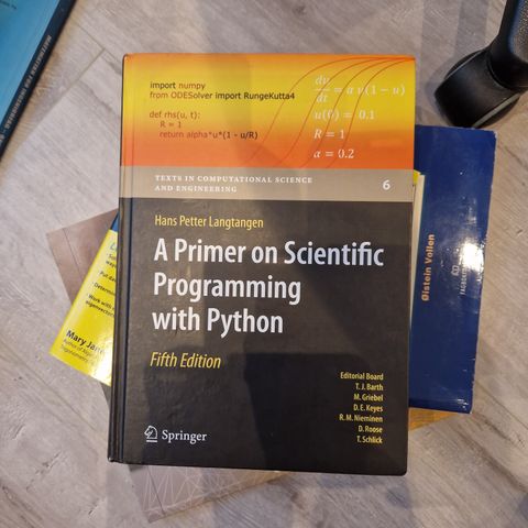 A primer on scientific programming with python