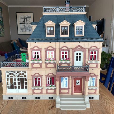 Playmobil Victorian mansion