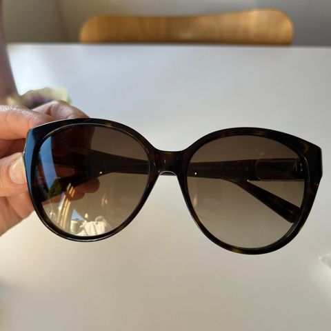 Solbriller fra Hugo Boss