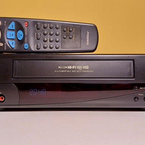 Hi-Fi stereo VHS videospiller