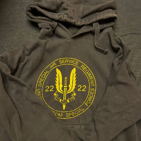 SAS - Special Air Service merch genser selges billig