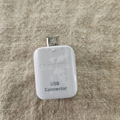 Samsung USB connector-USB type Micro B to A