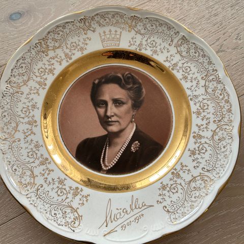 Minnetallerken av Kronprinsesse Martha 1901-1954