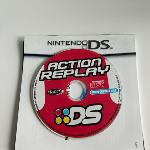 Action replay compact disc - Nintendo DS