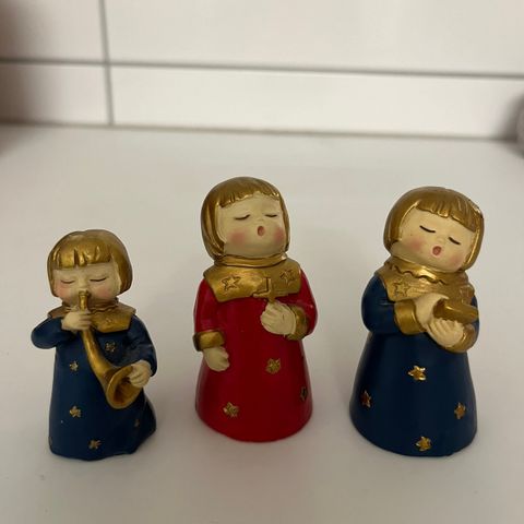 3 søte englefigurer