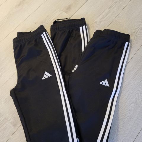 Adidas Tiro joggebukser str 164