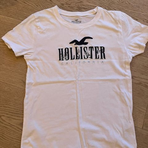 Hollister t-skjorte S