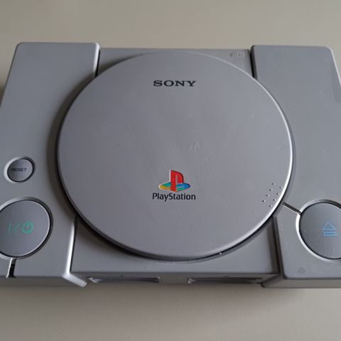 Playstation 1-konsoll