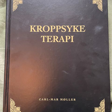 Kroppsyke Terapi, Carl-Mar Møller