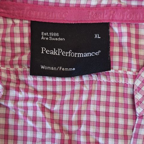 Peak performance skjorte