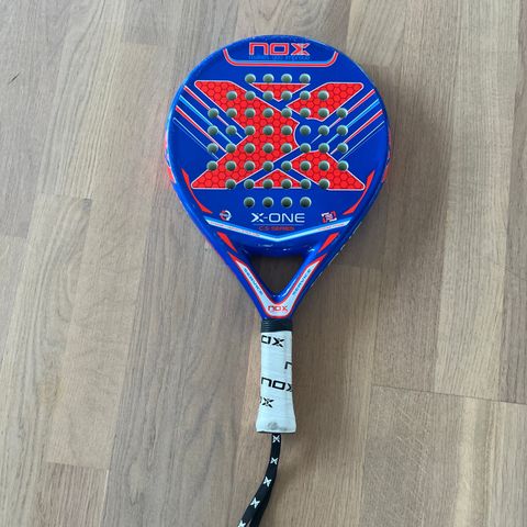 Nox paddel racket