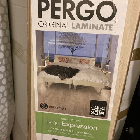 Pergo Modern Danish Oak