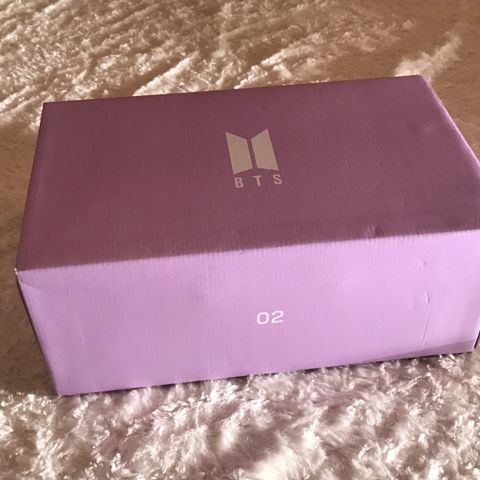 BTS merch box 2 (komplett)