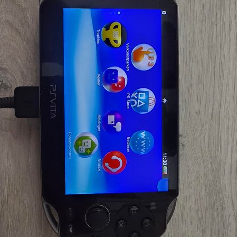 Ps vita model PCH-1004 selges