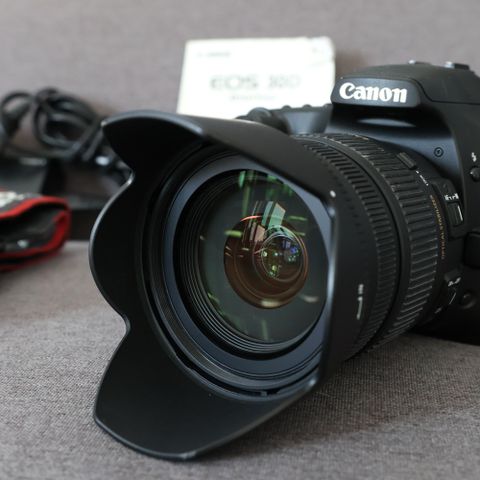 Canon 30D med Sigma 17-70  f2.8-4 MACRO