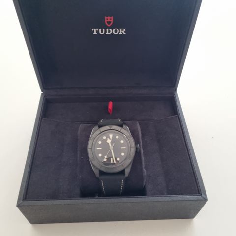 Tudor Black Bay Ceramic