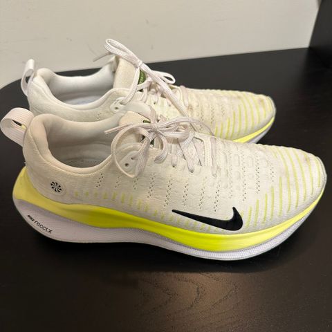 NIKE REACTX INFINITY RUN 4 str 44