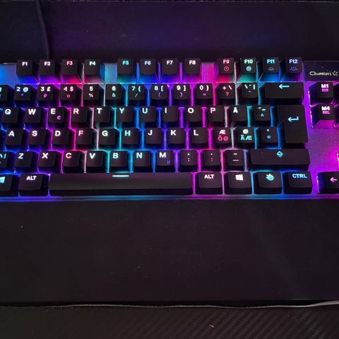 Apex pro TKL gaming tastatur selges!