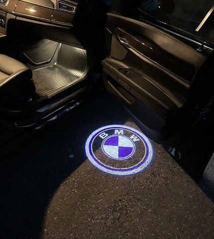 BMW Dørlys i LED med BMW logo. 2stk