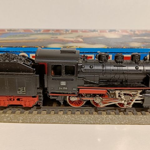 Märklin HO, 3003 damplok med tender