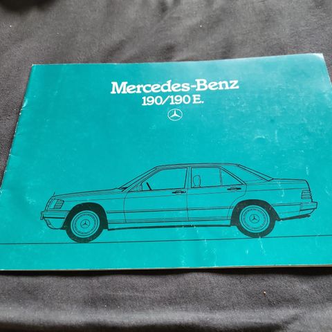 Mercedes Benz 190/190E brosjyre norsk 30 sider!HAR OGSÅ ANDRE MB BROSJYRER!